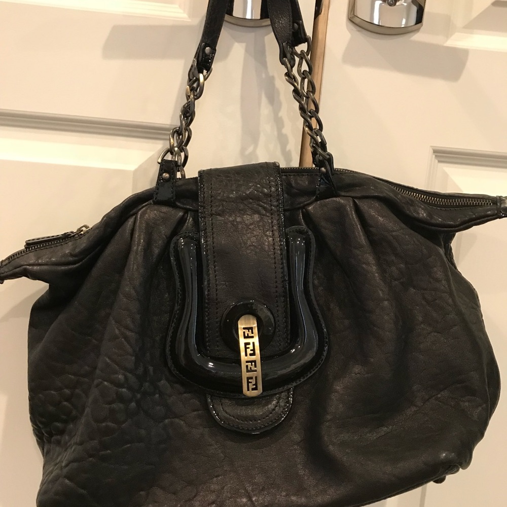 Fendi B Buckle black pebbled leather shoulder bag